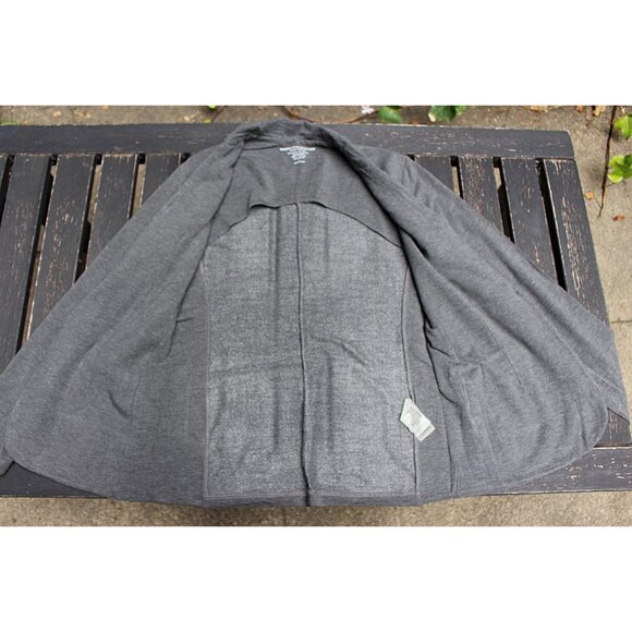 Majestic Filatures - sz 4 - L or XL - Soft Touch One Button Blazer, Grey - Picture 9 of 9